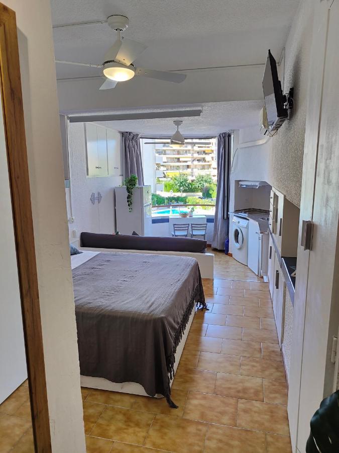 Renovado, Luminoso Y Confortable Loft Con Piscina Ла-Пинеда Экстерьер фото