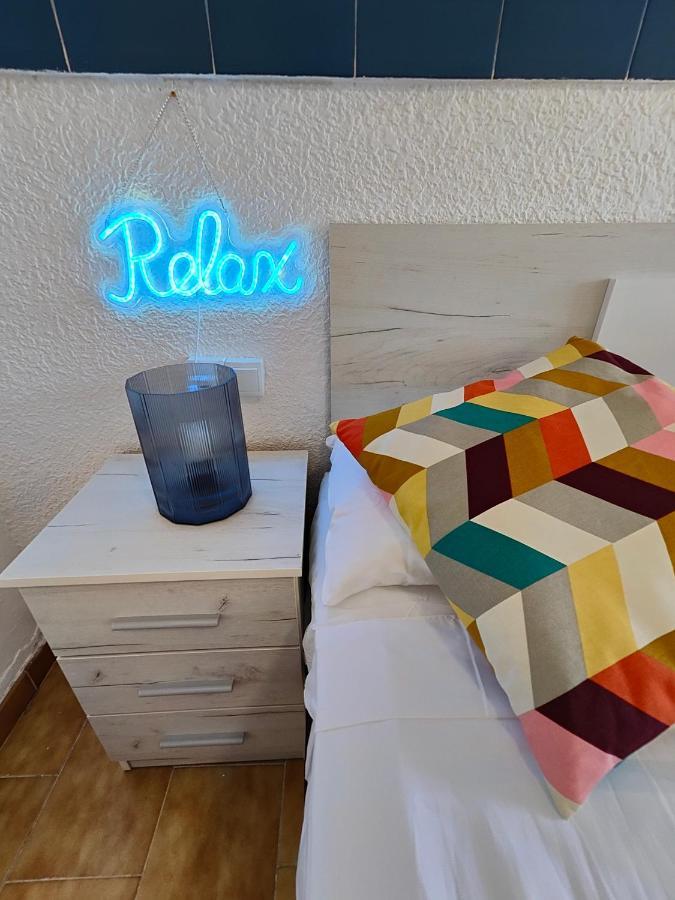 Renovado, Luminoso Y Confortable Loft Con Piscina Ла-Пинеда Экстерьер фото